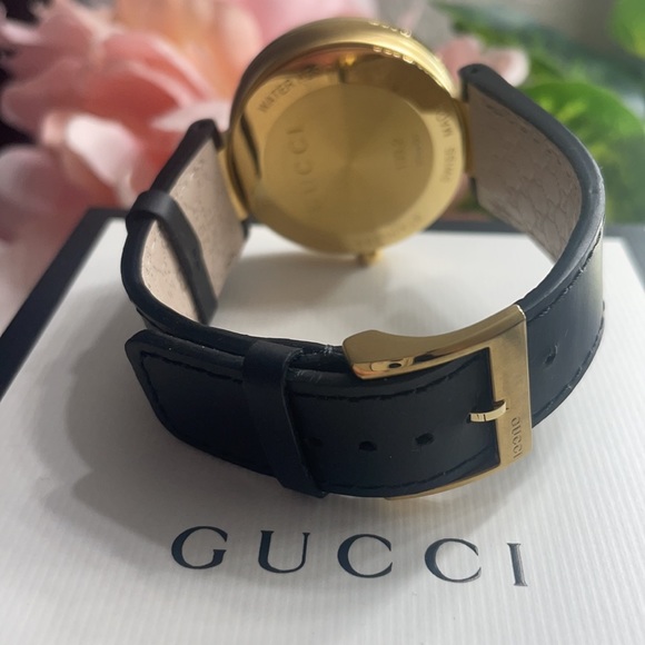✨BRAND NEW GUCCI Women’s Interlocking Watch 42mm Black/Gold✨ - Picture 13 of 13